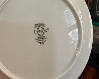 R93 - $950. Lenox Holiday. Dishwasher Safe. Made in the USA. 5 Piece Place settings for 14! + serving pieces.