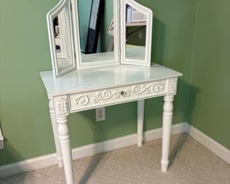 R18 - $40. Small White Vanity. Has some damage on the top - see photos. Measures 32" wide x 18" deep x 29.75" tall (48" tall with mirror)