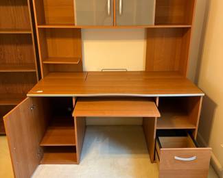 R2 - $30. Bush Furniture Desk. Very good / gently used condition. Was assembled in the room so it might take some time to take apart - PLEASE BE PREPARED TO DO THIS! That's why it is so affordable! Measures 59.5" wide x 29.25" deep x 64.5" tall.