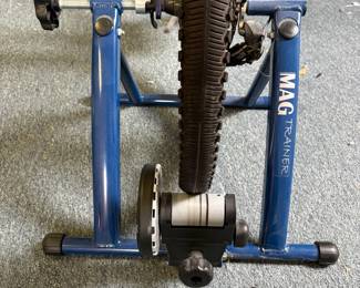 R35 - $125. 16" Trek Navigator 100 with Mag Trainer Stand.