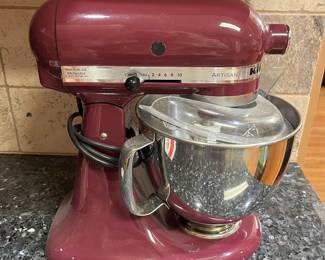 R29 - $180. Kitchen Aid Artisan Series Boysenberry 5 qt Mixer. Model KSM150.