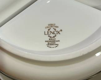 R31 - $650. Lenox Debut Collection "Kelly". Dishwasher Safe. Made in the USA.