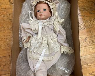 W16 - $40. Good Morning Sugar Britches 1993 Weight Babydoll.