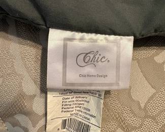 R10 - $25. Grey Queen Comforter from Chic Home Designs.