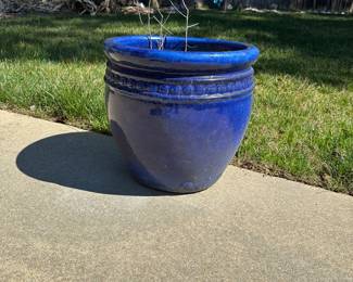 R61 - $80 PAIR of LARGE Blue Ceramic Planters. Measures 19" wide x 18" tall. No issues noted! PLEASE BE PREPARED TO MOVE (dolly / 2 people). You can not dump the dirt - and they are HEAVY.