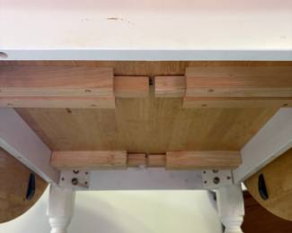 R34 - $35. Round Dining Table - no chairs. 40" round x 29.5" tall.