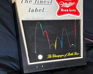 Motor doesn't turn. Champaign bucket missing.