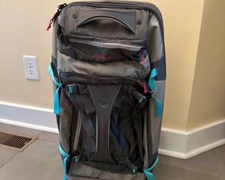 C75 - $40. Gray & Teal Eddie Bauer Expedition 26 Rolling Duffel Bag. In very good used condition. Zippers all work - lots of storage. 
