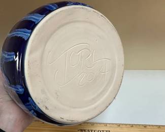 C65 - $15. Signed "Tori 2014". Lidded pottery in excellent condition!