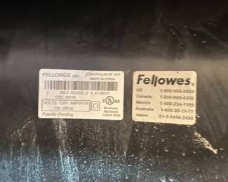 C27 - $60. Fellows DS-1 Paper Shredder Cross-Cut. 