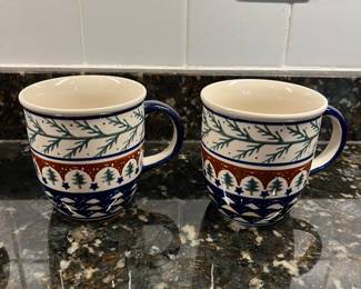 C38 - $65 Set. Polish Pottery Evergreen Tea Pot + 2 mugs. 