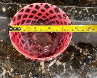C39 - $20. Northwood Vintage Opalescent Cranberry Lattice Finger Bowl. Measures 4.5" x 3" tall. 