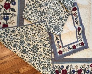 C33 - $35. LL Bean *new* Quilt & Pillow Shams. Reversible Full / Queen size 85" x 95". 