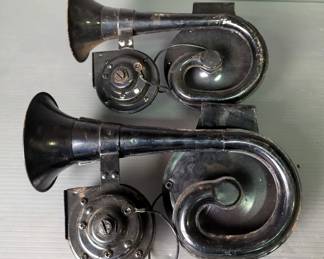 Diesel Air Horns, Qty 2