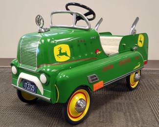 American National Lincoln Tandem Pedal Car Ride-On Toy