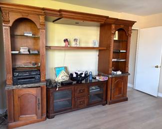 FREE WALL UNIT