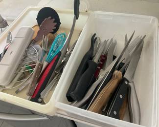 Utensils and knives $1.oo
