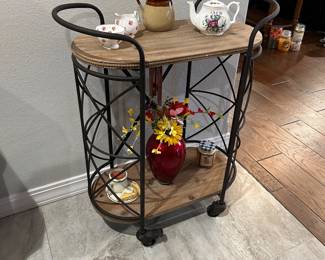 Tea cart