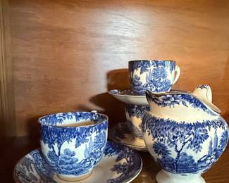 Blue Willow Pattern Teacup and Saucer Set with Creamer