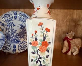 Vintage Imari Style Square Porcelain Vase