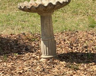 Athens Stonecasting Harmony Pool Concrete Birdbath