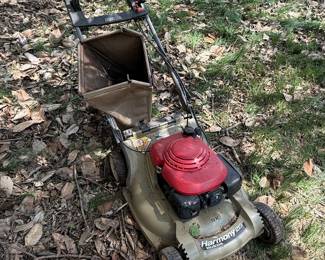 Honda Harmony 215 SX Self-Propelled Lawnmower