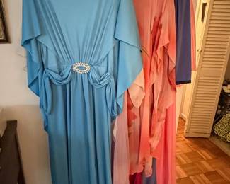 Vintage Women's Kaftan Dresses