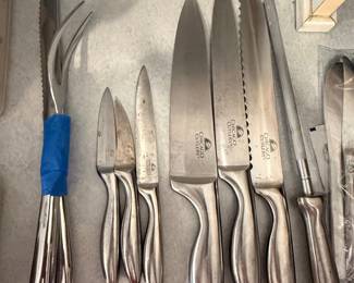 Chicago Cutlery Knives Set