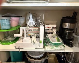Atlas 150 Marcato Pasta Machine & Inspiralized Vegetable Spiralizer