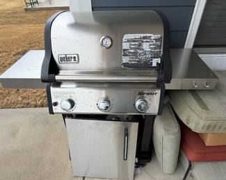 Weber Spirit S-315 Stainless Steel 3-Burner Propane Grill