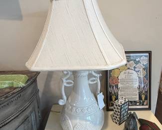 White Ceramic Urn Table Lamp with Embossed Floral Detail and Textured Shade
