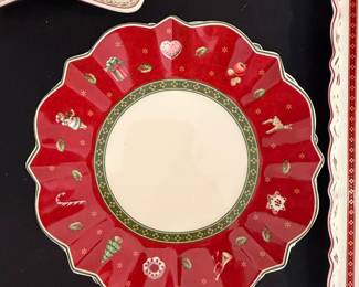 Villeroy & Boch Toy's Delight Red Dinner Plate