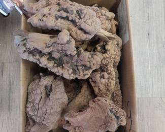 Burls