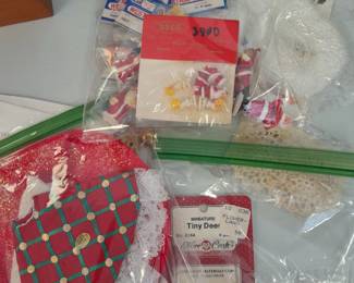tons of miniatures - vintage holiday