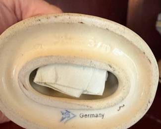 Goebel Hummel "Surprise" Figurine