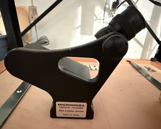 Micromega Peak Critical Focuser with Assorted Filters and Case