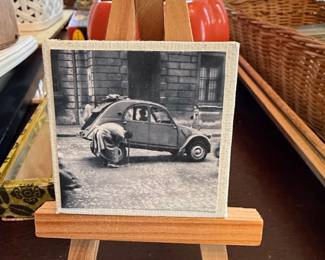 Vintage Citroën 2CV Photograph