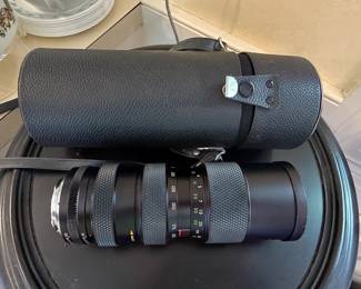 Vivitar Series 1 70-210mm f/3.8 Macro Zoom Lens