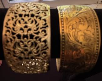 Vintage Filigree and Engraved Bangle Bracelets (Set of 2)