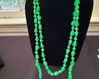 Green Art Glass Bead Necklace