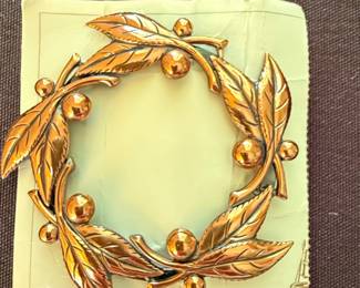 Vintage Copper Leaf and Berry Brooch