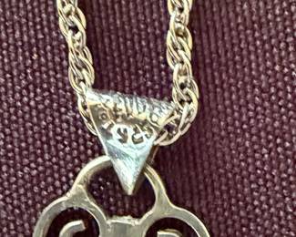 Sterling Silver Filigree Pendant Necklace