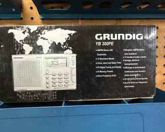 Grundig YB 300PE AM/FM Stereo Portable Radio