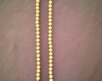 Single Strand Pearl Necklace