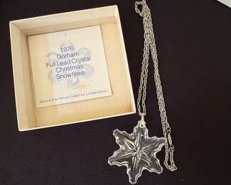 1976 Gorham Full Lead Crystal Christmas Snowflake Ornament