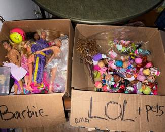 Barbie, Polly pocket, disney etc 