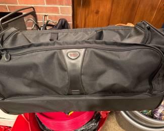 Tumi Luggage/Gym Bag/Duffle Bag (2)