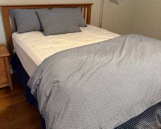 Mission Style Bed - Plunkets 