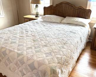 Queen Sized Bed w/headboard