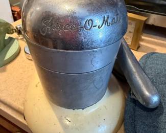 Vintage Juicer